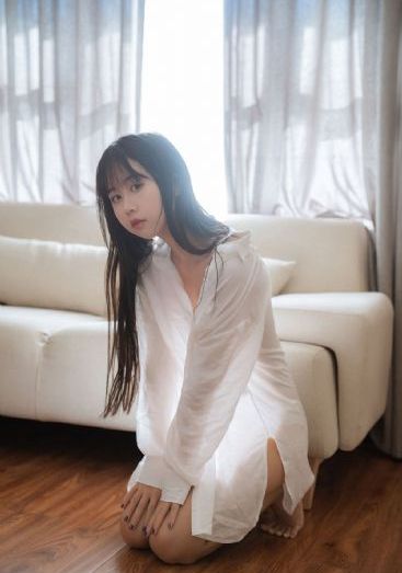 年轻的阿姨完整版_超清天堂在线