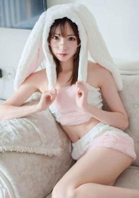 白世莉一对一_BD英语在线观看完整版