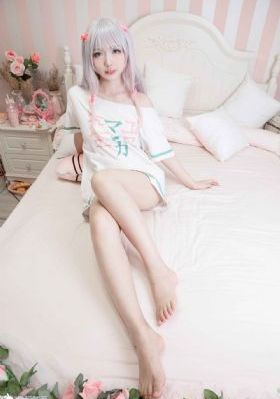 电车魔女1_720手机在线看