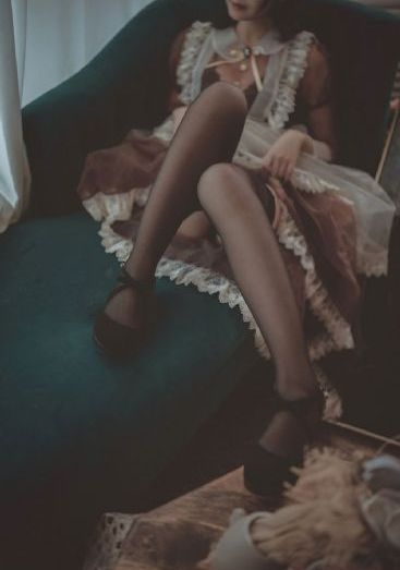 年轻小姨子在线观看_HD高清完整电影