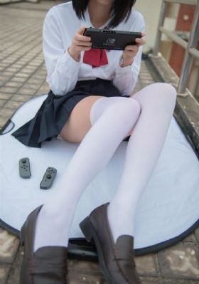 醉酒的女大学生_DVD神马影院手机在线