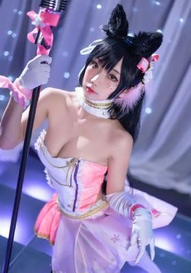《年轻的女仆》在线观看_超清手机在线观看