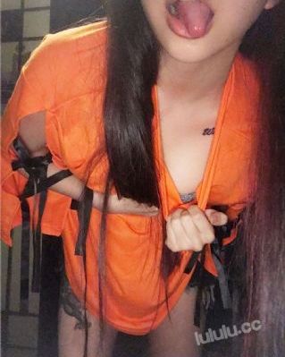 大胸喂奶秘书3p高h_蓝光HD在线观看